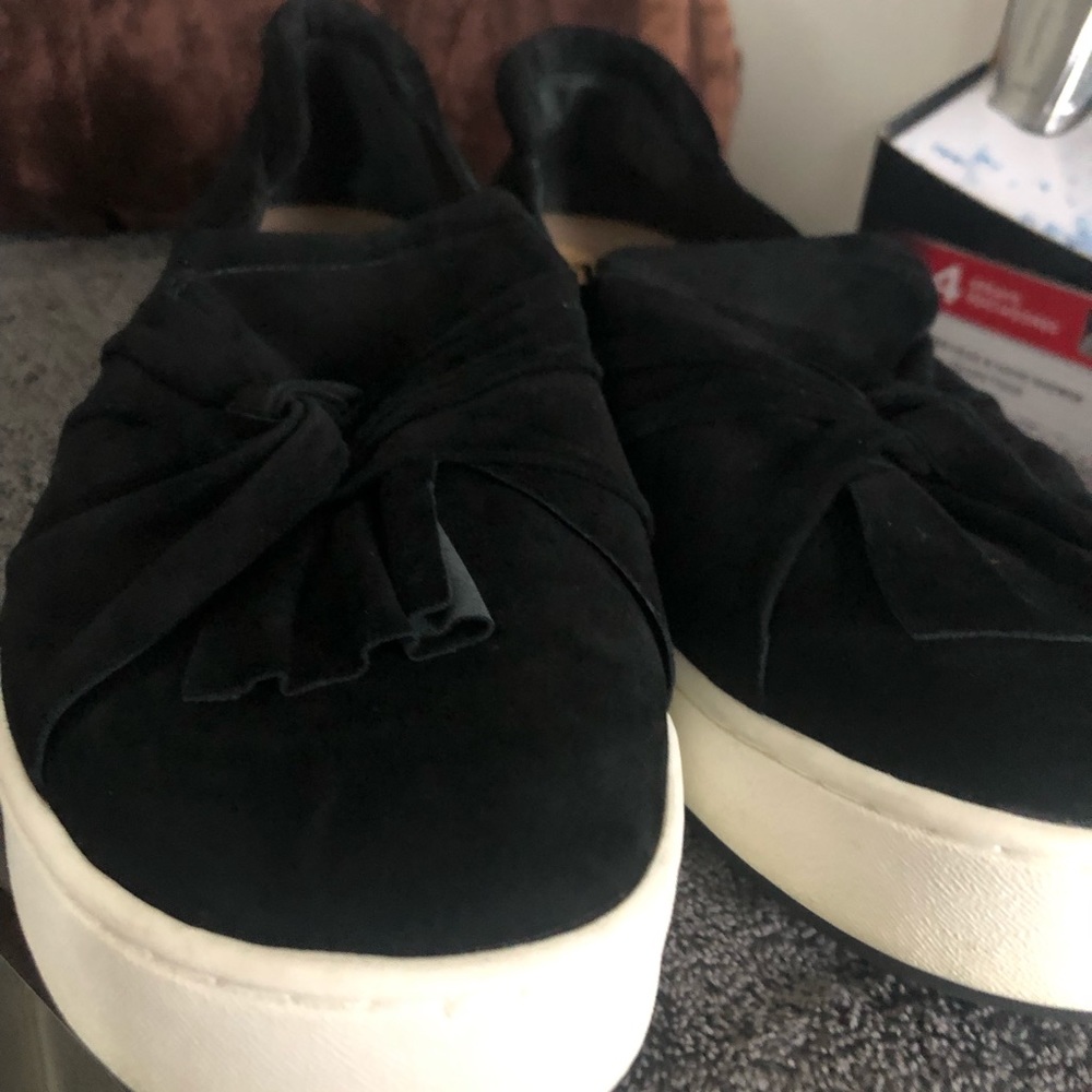NEW Don Pliner Black Suede Loafer